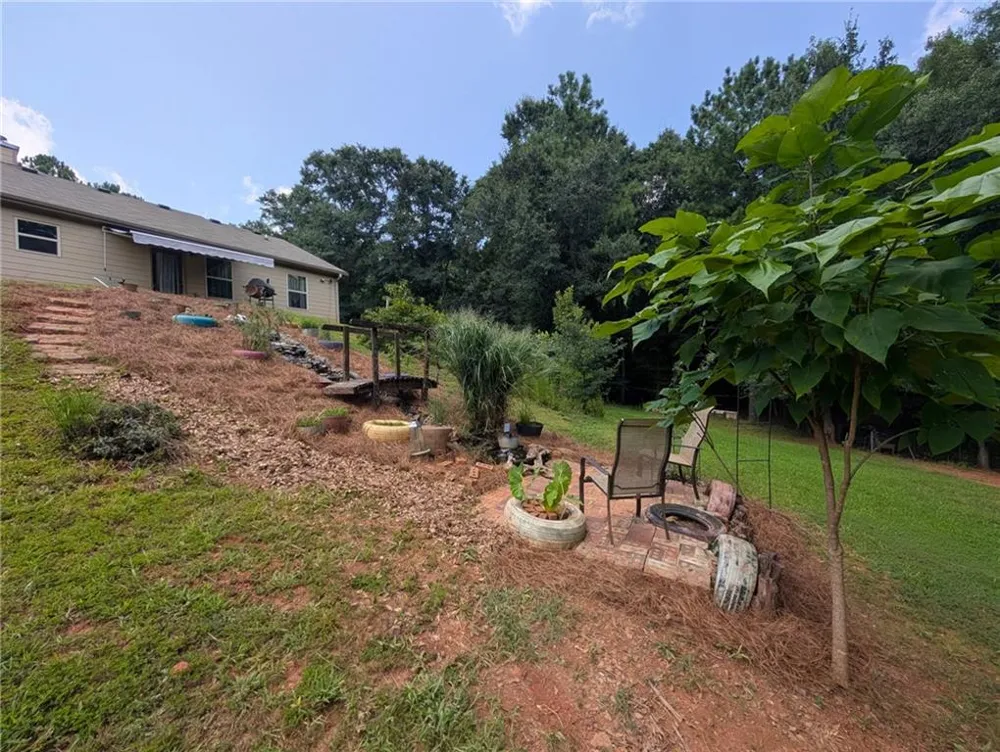 285 Mama B Drive Danielsville, GA 30633