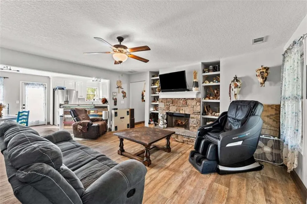 285 Mama B Drive Danielsville, GA 30633
