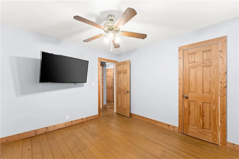 773 Shorewood Circle Toccoa, GA 30577