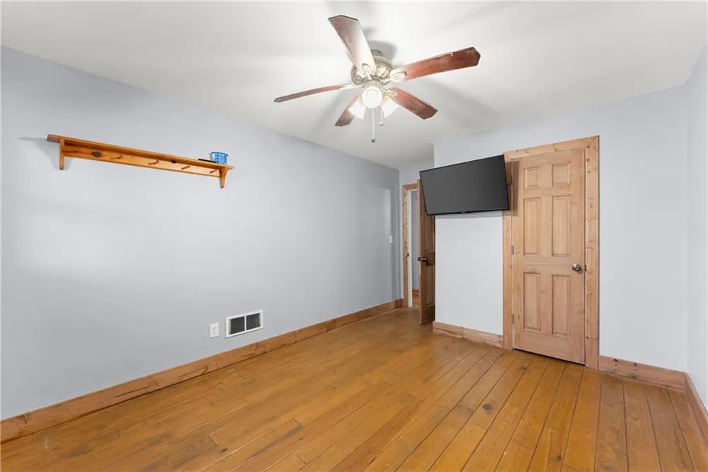 773 Shorewood Circle Toccoa, GA 30577