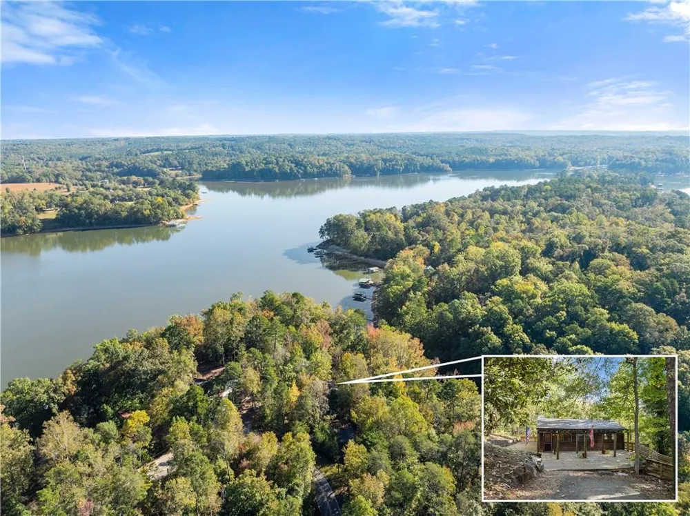 773 Shorewood Circle Toccoa, GA 30577