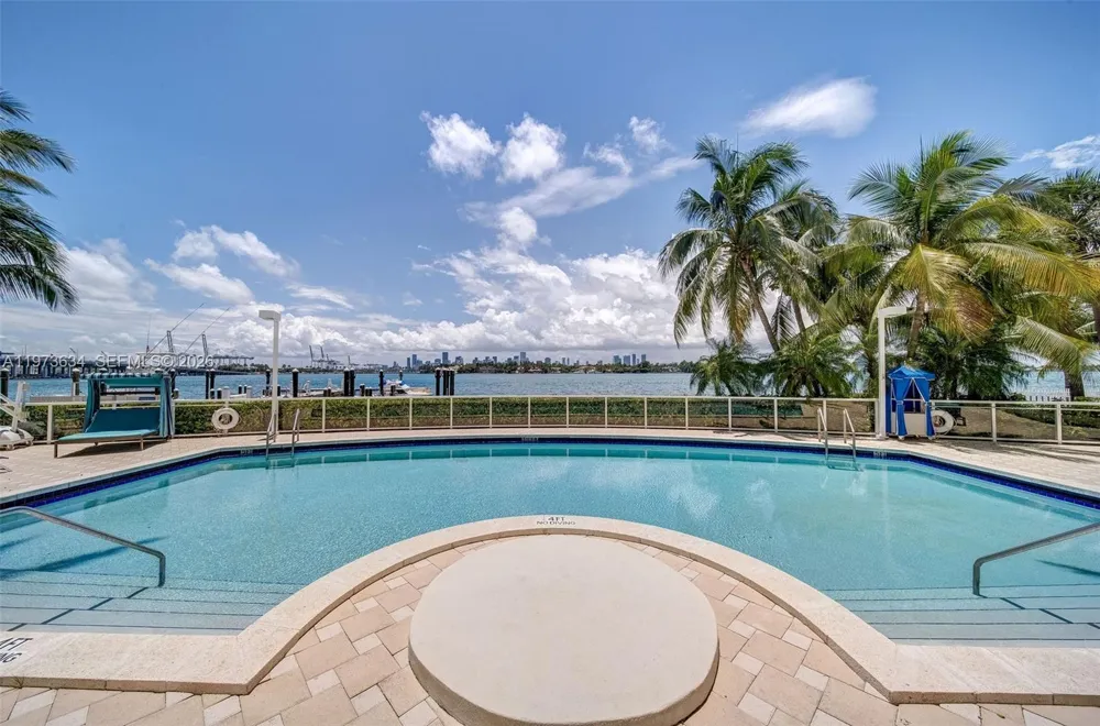 650 West Ave #PH09 Miami Beach, FL 33139