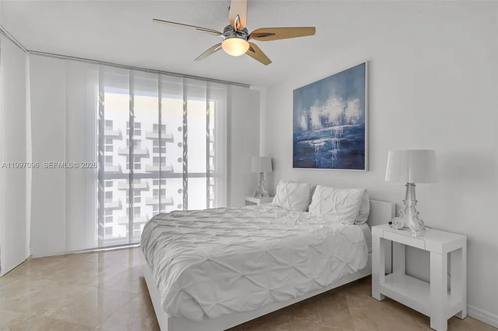 1500 Ocean Dr #PH-05 Miami Beach, FL 33139