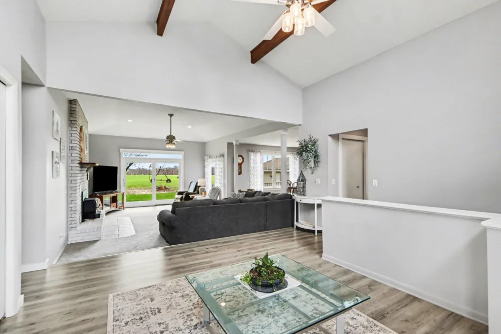 48379 Hill Drive Decatur, MI 49045
