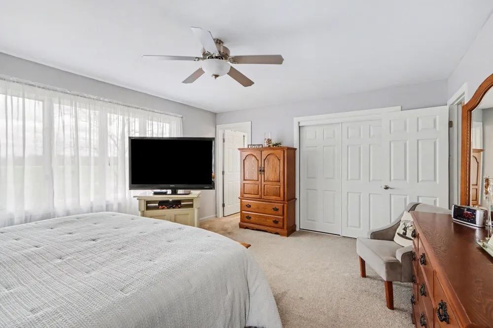 48379 Hill Drive Decatur, MI 49045