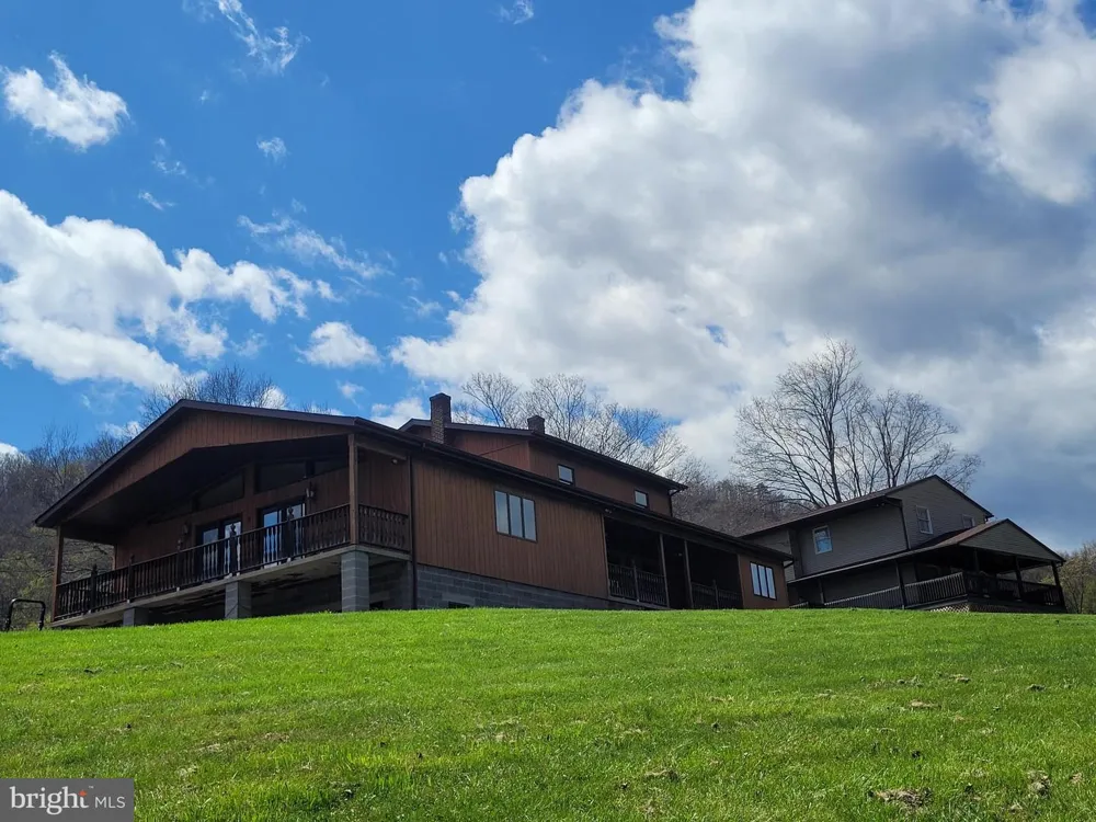 12623 WINDY RIDGE DRIVE Corriganville, MD 21524