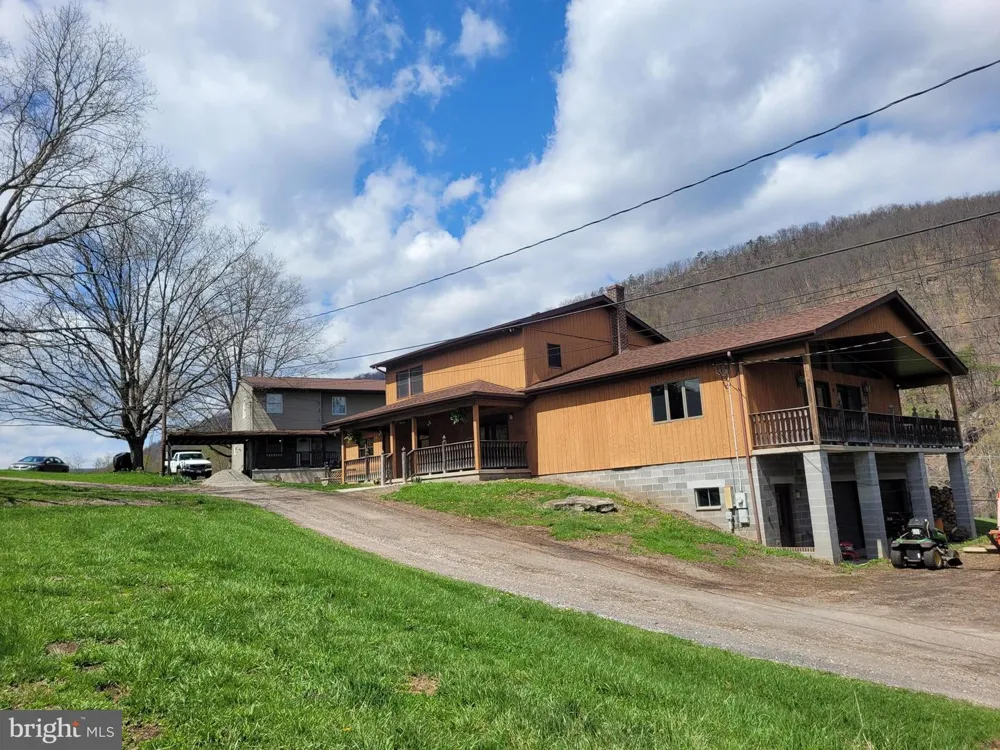 12623 WINDY RIDGE DRIVE Corriganville, MD 21524