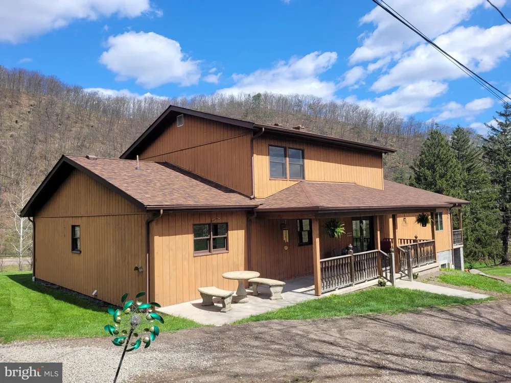 12623 WINDY RIDGE DRIVE Corriganville, MD 21524