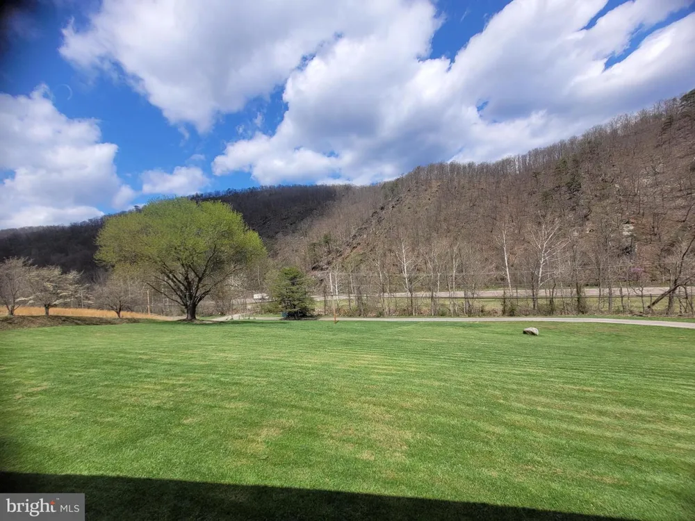 12623 WINDY RIDGE DRIVE Corriganville, MD 21524