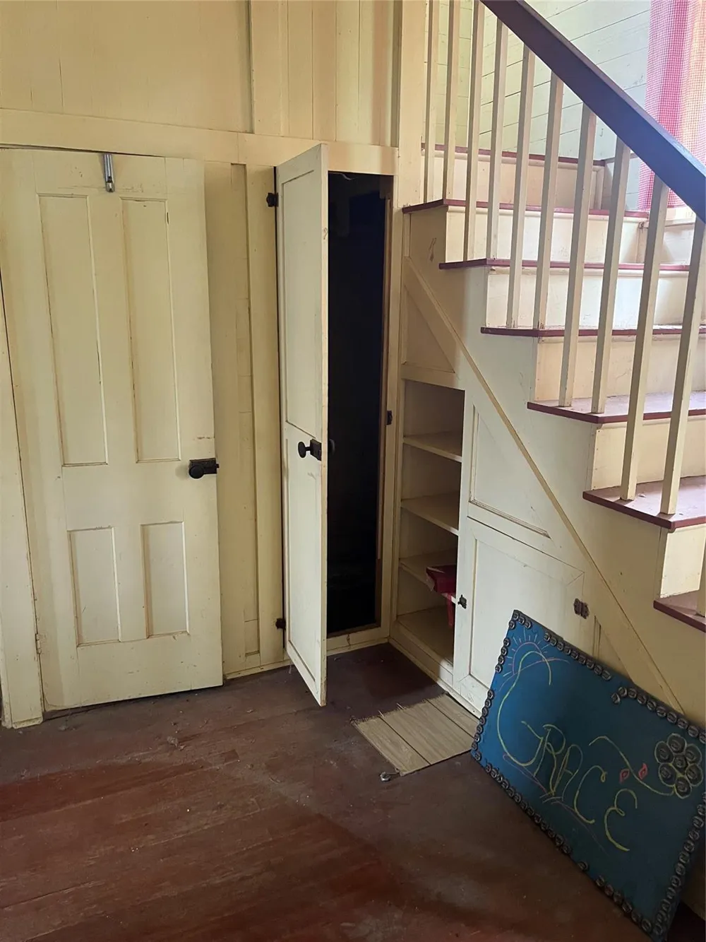 223 Walnut Street New Ulm, TX 78950