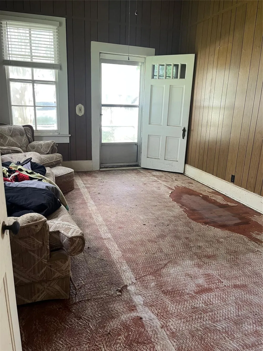 223 Walnut Street New Ulm, TX 78950