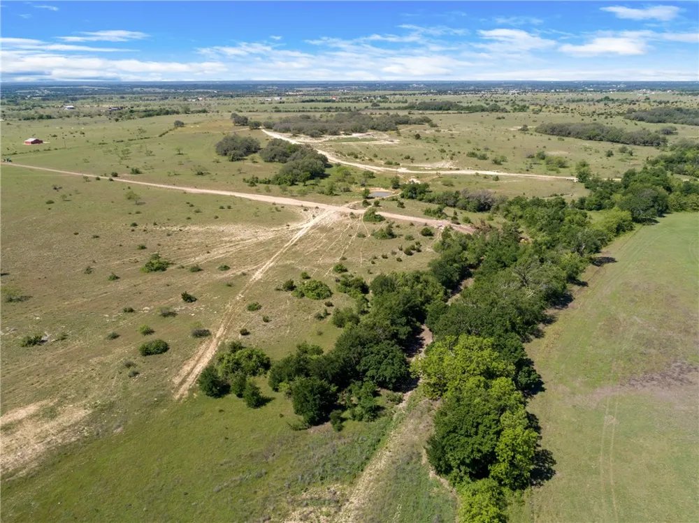 CR 236 Liberty Hill, TX 78605