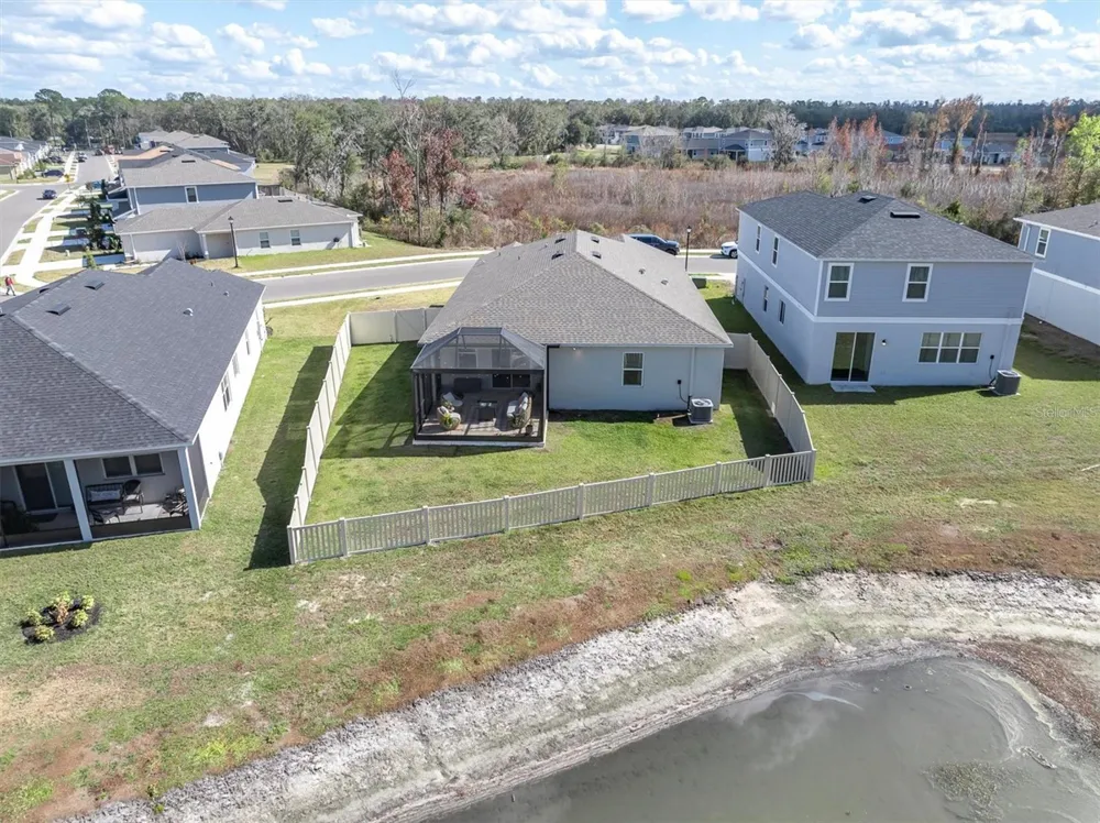 37557 MACKENZIE DRIVE Zephyrhills, FL 33540