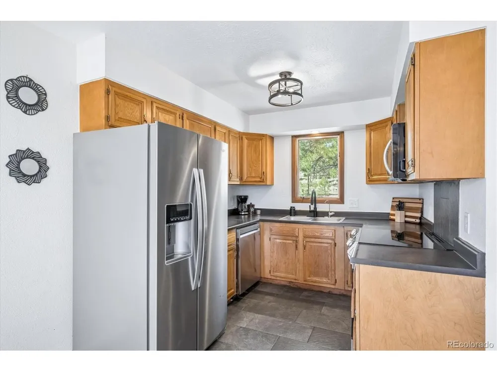 55 W Crosscut Bailey, CO 80421