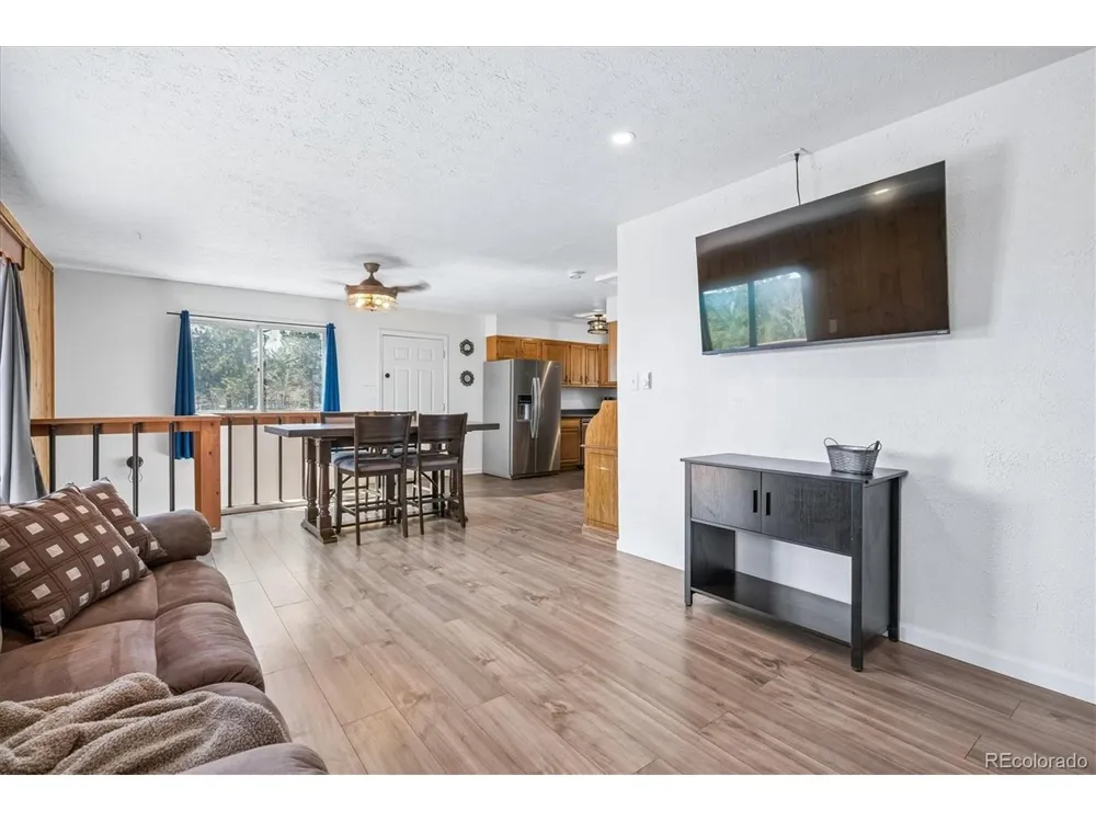 55 W Crosscut Bailey, CO 80421