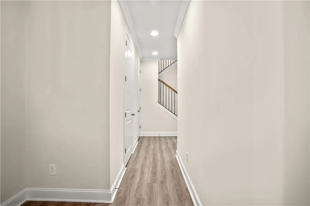 1011 Towneship Way Roswell, GA 30075