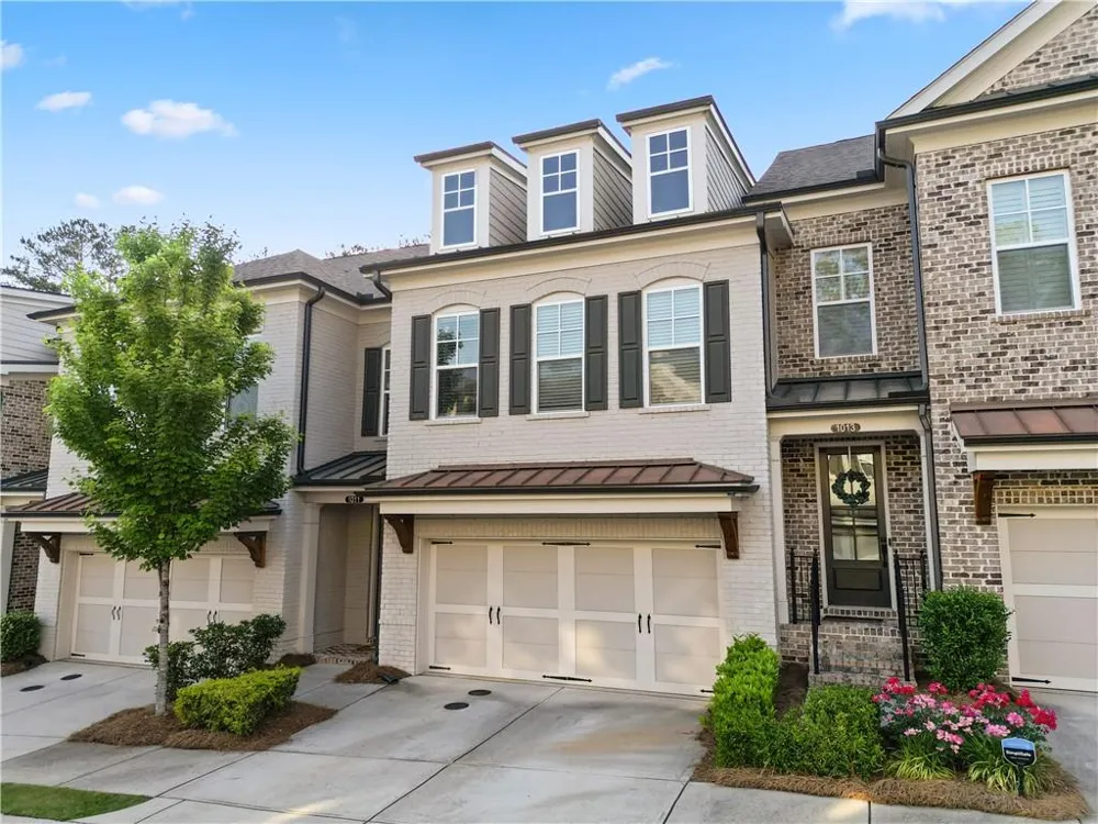 1011 Towneship Way Roswell, GA 30075