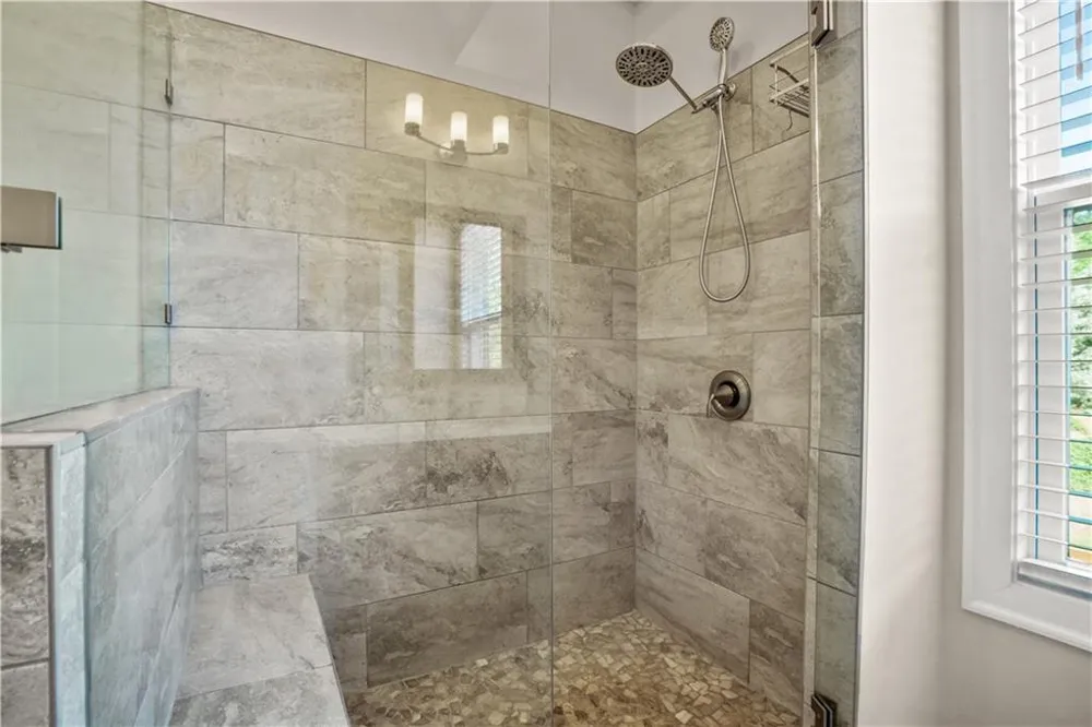 1011 Towneship Way Roswell, GA 30075