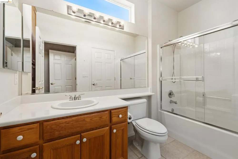 1063 Waterwood Dr Rio Vista, CA 94571