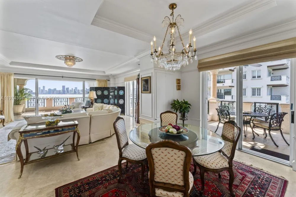 5266 Fisher Island Dr #5266 Miami Beach, FL 33109