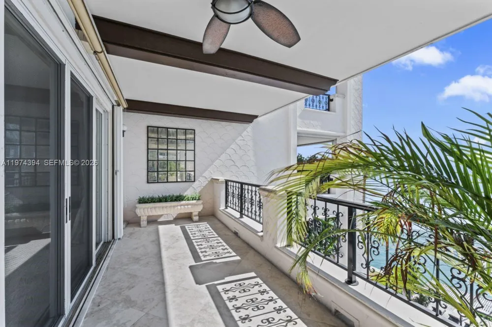 5266 Fisher Island Dr #5266 Miami Beach, FL 33109