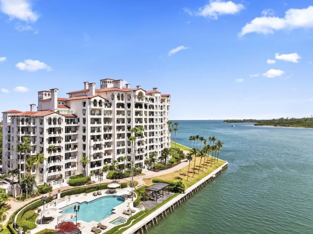 5266 Fisher Island Dr #5266 Miami Beach, FL 33109