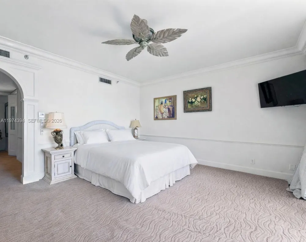 5266 Fisher Island Dr #5266 Miami Beach, FL 33109