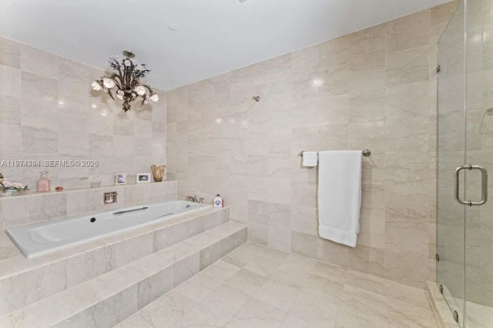 5266 Fisher Island Dr #5266 Miami Beach, FL 33109