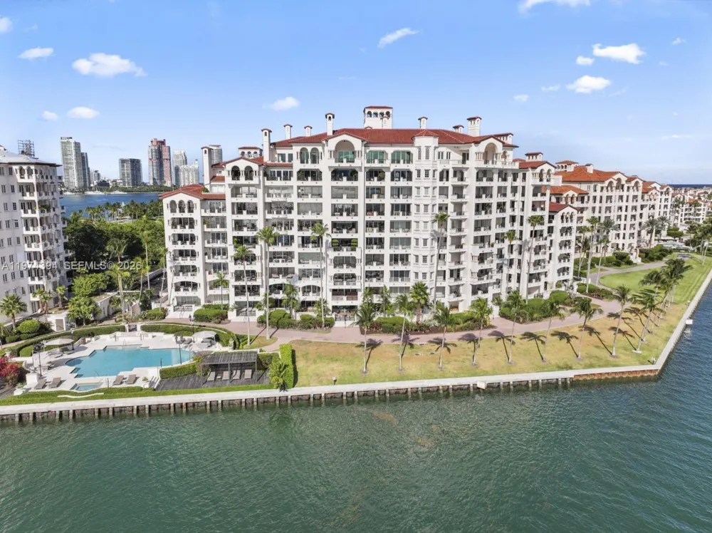 5266 Fisher Island Dr #5266 Miami Beach, FL 33109