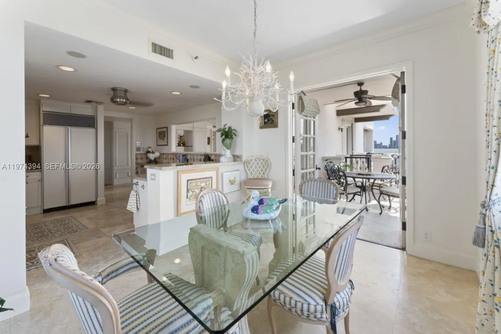 5266 Fisher Island Dr #5266 Miami Beach, FL 33109