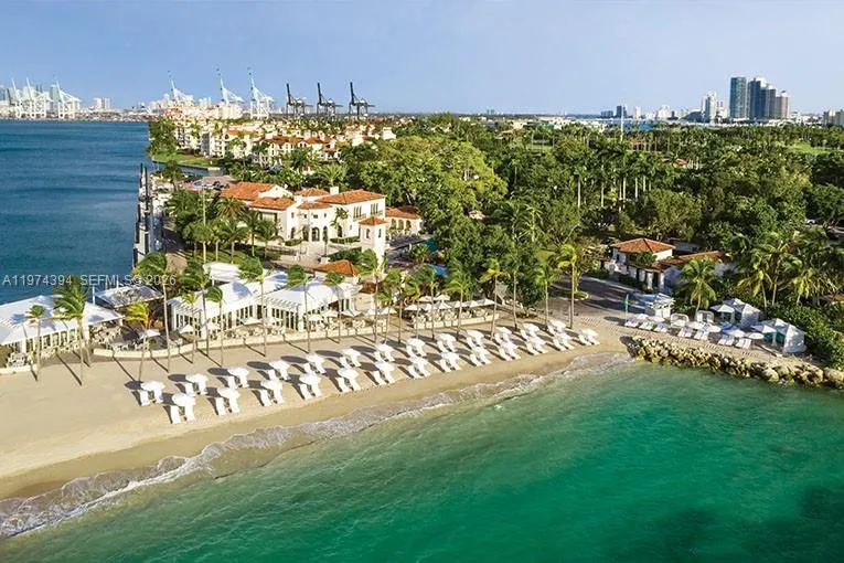 5266 Fisher Island Dr #5266 Miami Beach, FL 33109