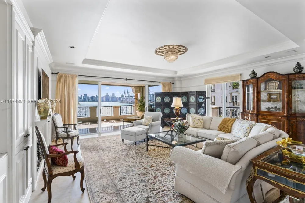 5266 Fisher Island Dr #5266 Miami Beach, FL 33109
