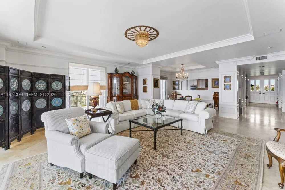5266 Fisher Island Dr #5266 Miami Beach, FL 33109