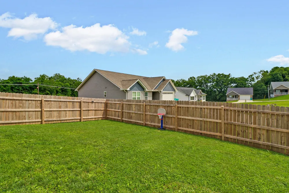 301 Dayton Avenue Crossville, TN 38555