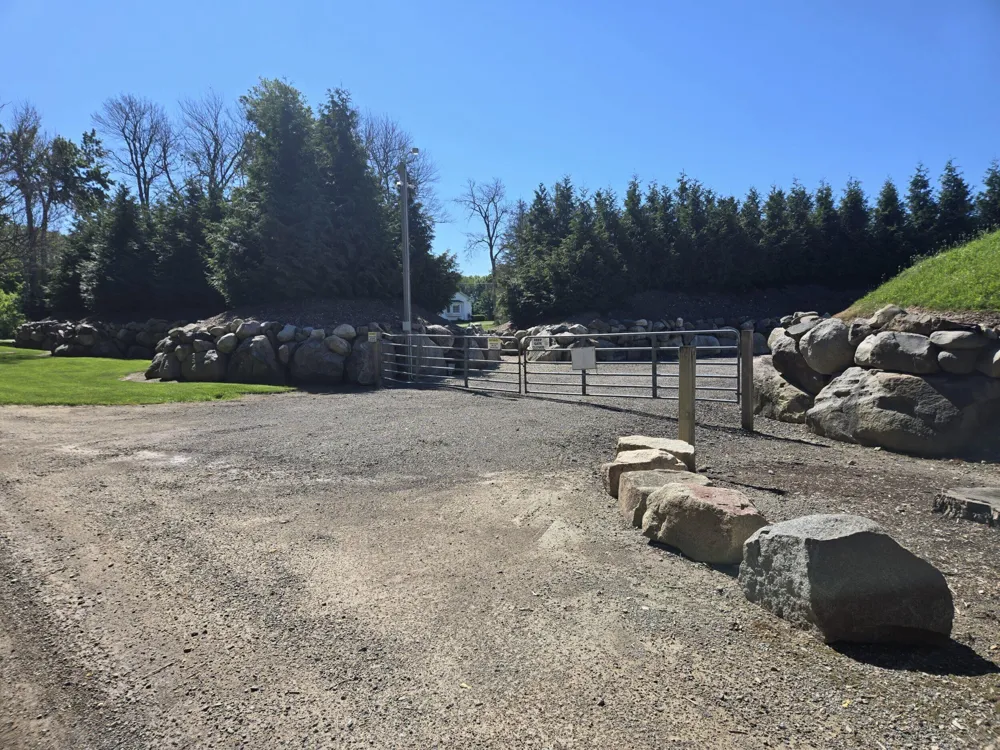 3371 Noble Road Addison Township, MI 48370