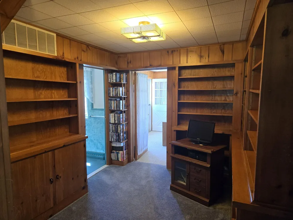 3371 Noble Road Addison Township, MI 48370