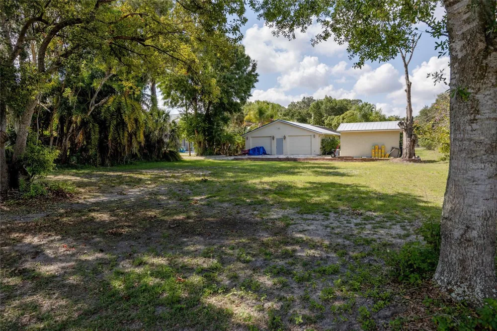 102 DICKMAN DRIVE SW Ruskin, FL 33570