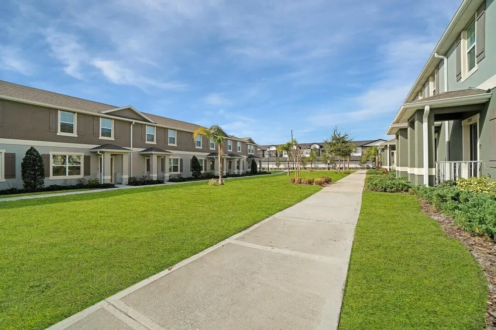 2607 HARRIER COURT #Sunset Apopka, FL 32703