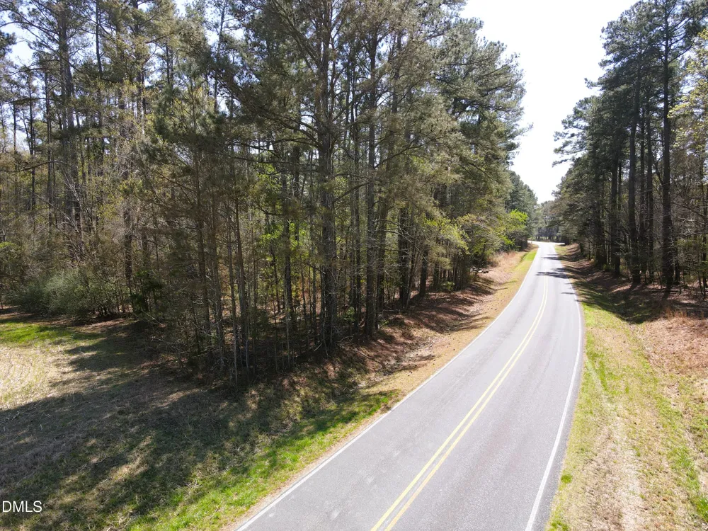 01 Collins Mountain Road Chapel Hill, NC 27516