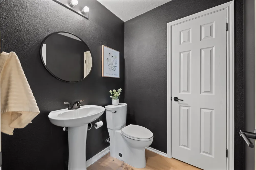 9257 Vigen Circle Austin, TX 78748