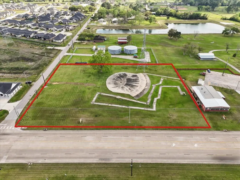 Fm Road 1764 Santa Fe, TX 77510