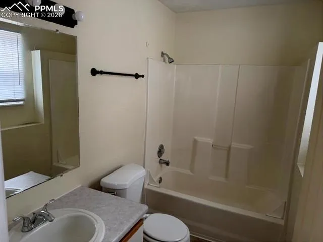 715-721 E Laporte Drive Pueblo, CO 81007