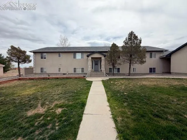 687-693 E Laporte Drive Pueblo, CO 81007