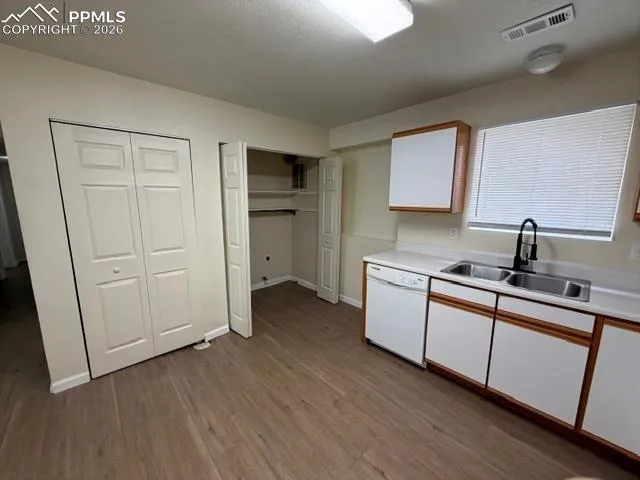 687-693 E Laporte Drive Pueblo, CO 81007