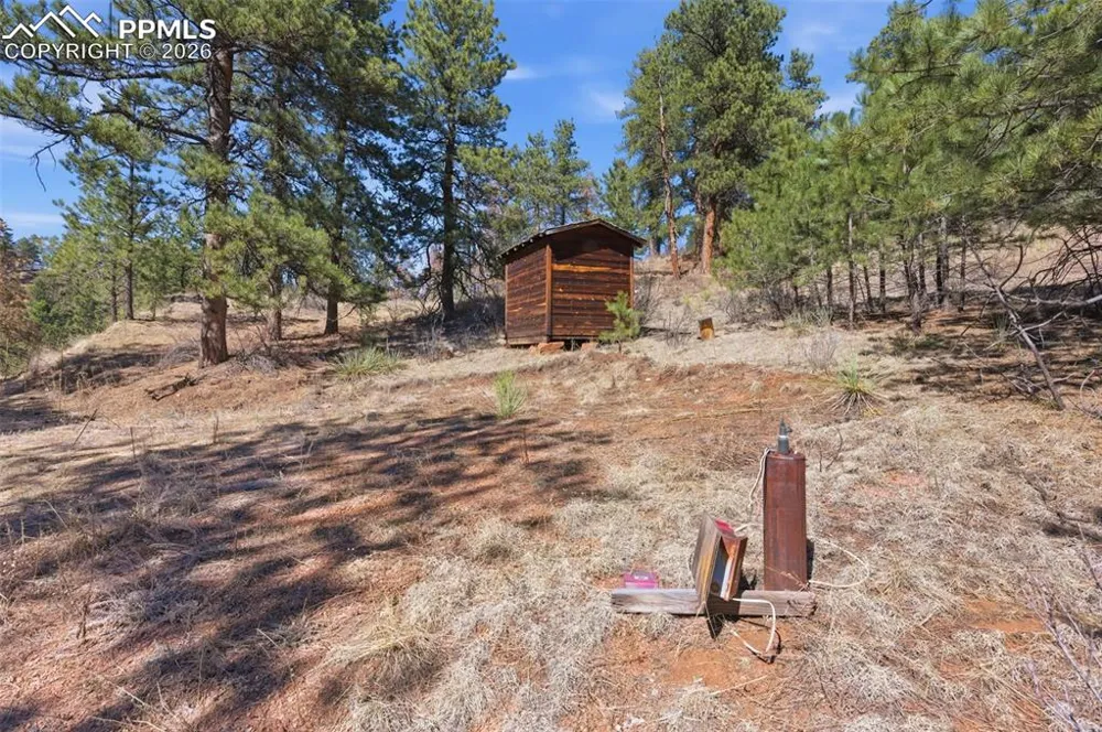 11070 W Highway 24 Cascade, CO 80819