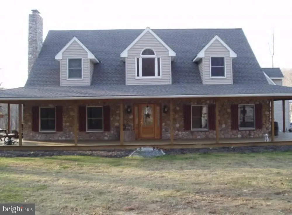 120 BENFIELD ROAD Macungie, PA 18062