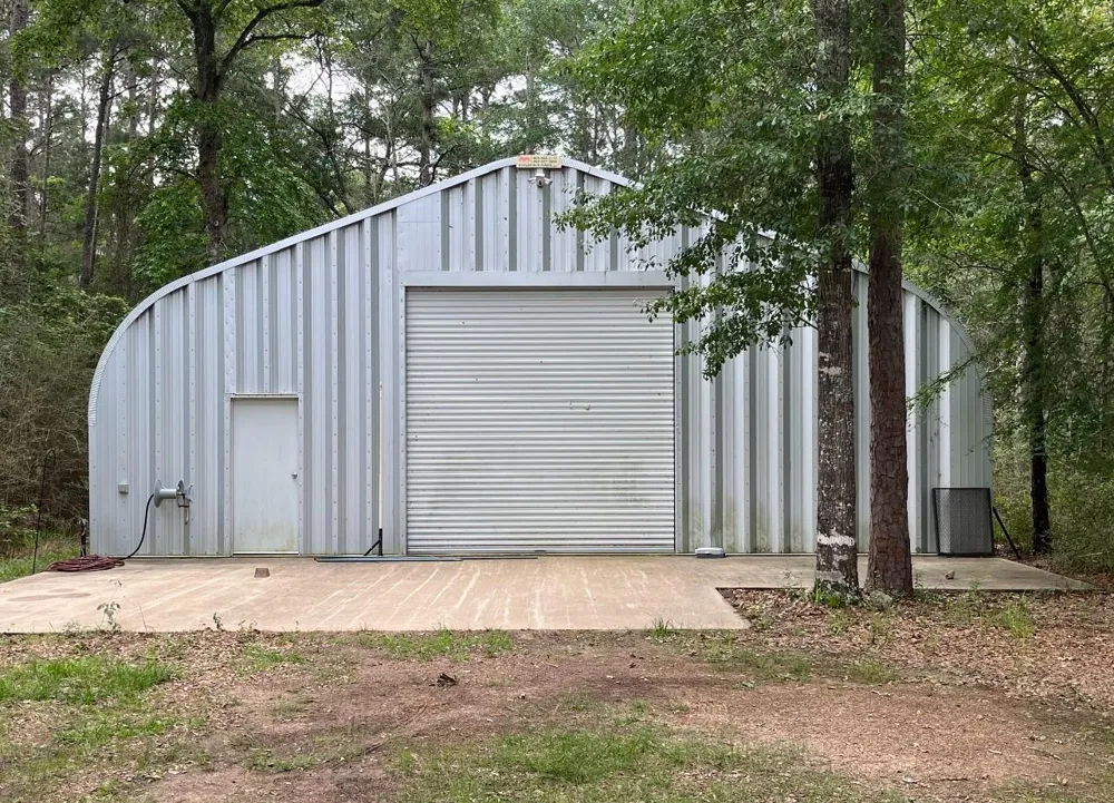 9296 County Road 302 Plantersville, TX 77363