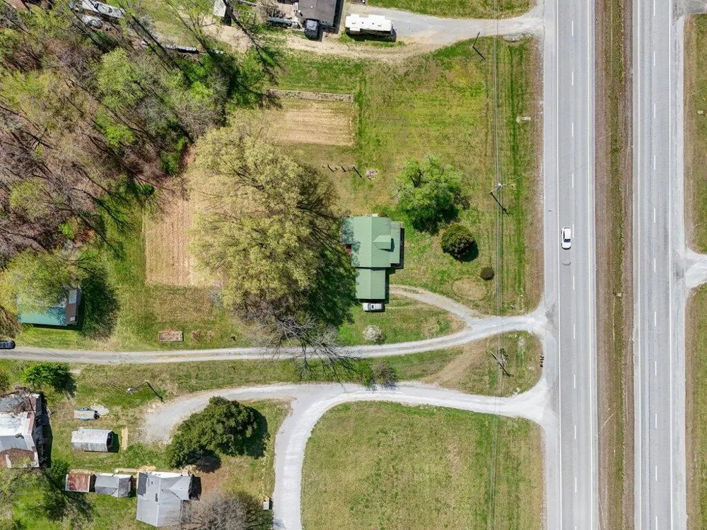 29088 Rhea County Highway Spring City, TN 37381