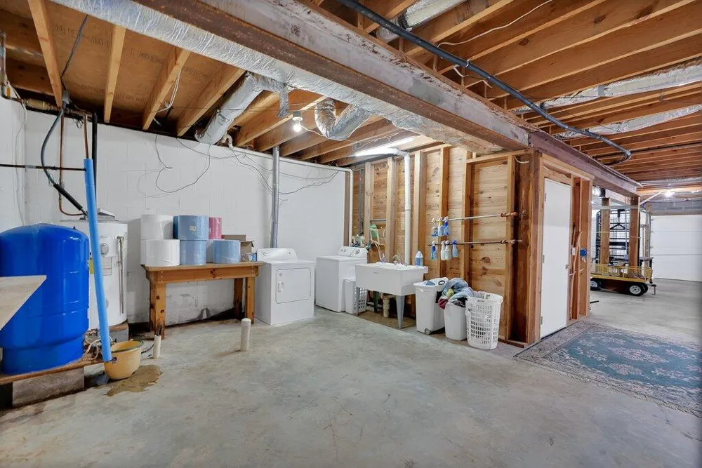 29088 Rhea County Highway Spring City, TN 37381