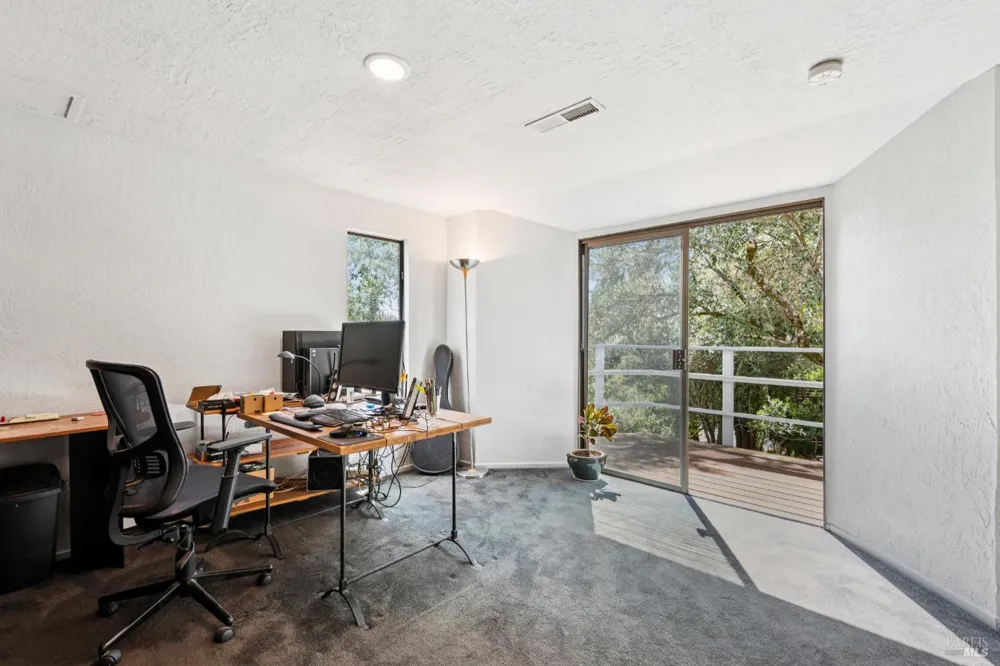 1475 Los Olivos Road Santa Rosa, CA 95404